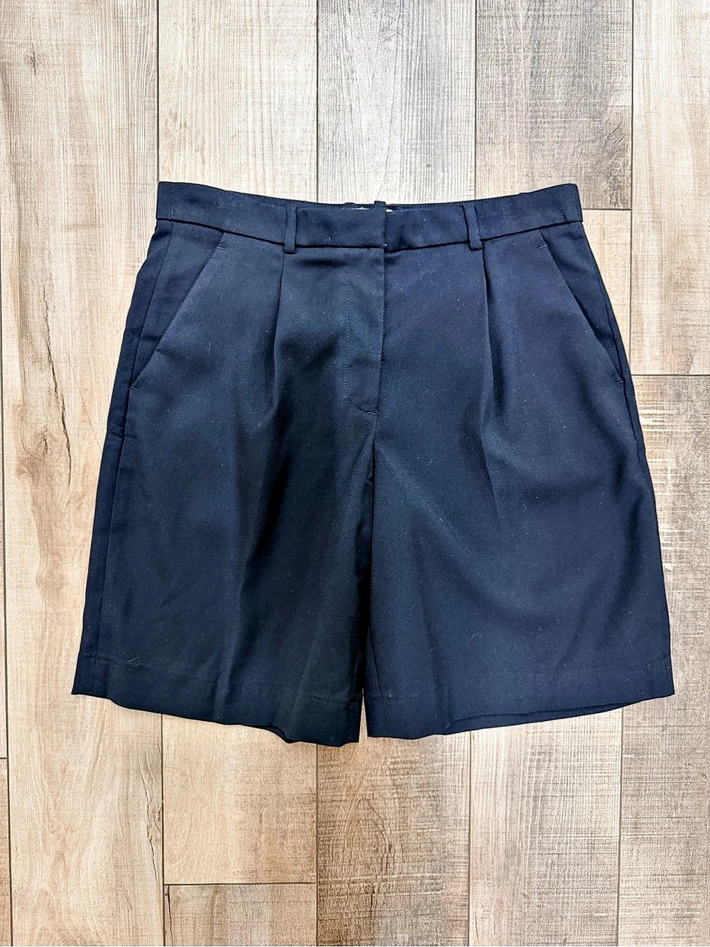 Abercrombie & Fitch Tailored Pleated Shorts Bermuda Shorts Black Waist 28